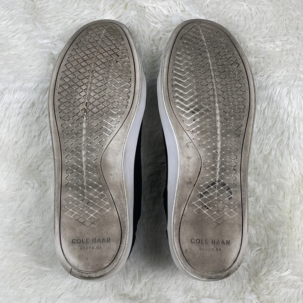 Cole‎ Haan Grand.OS Slip On Sneakers Womens 8.5 Black Very Good Scalloped W17782